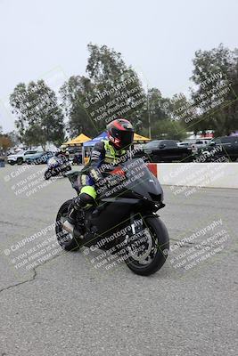 media/Nov-29-2025-TrackDaz (Sat) [[10ae2d9bce]]/Around the Pits/